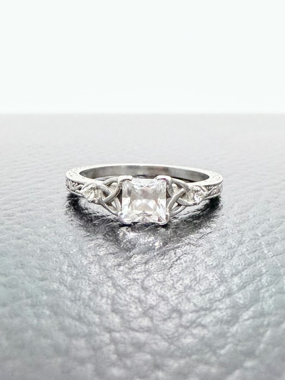 1.2ct CZ Celtic Knot Sterling Silver 925 Ring